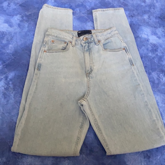 ASOS JEANS High Rise - Picture 2 of 8